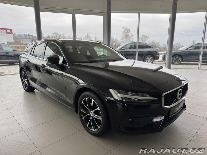 Volvo V60 D4 Aut*140kW*LED*REZERVAC 2019