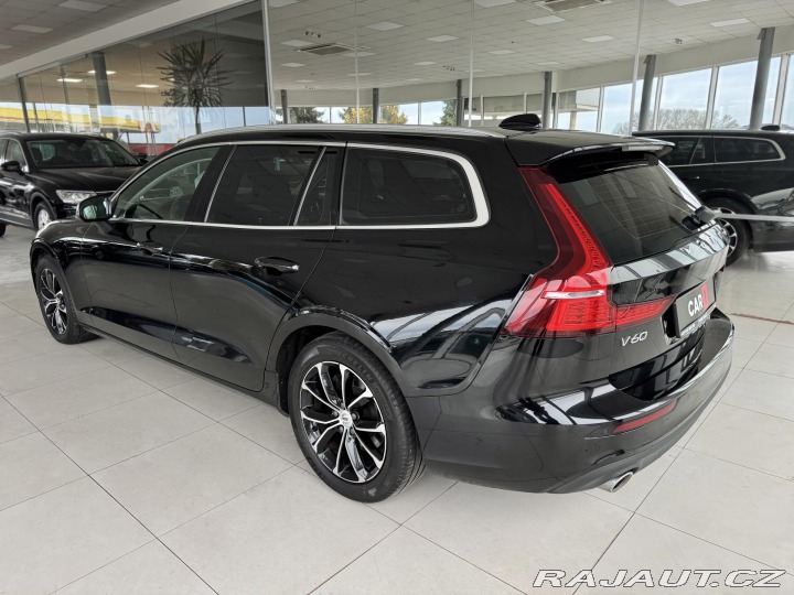 Volvo V60 D4 Aut*140kW*LED*KeyLess* 2019