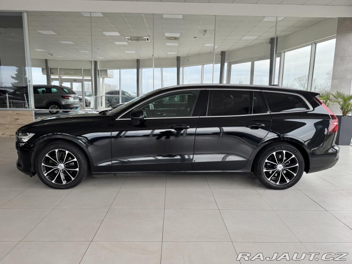 Volvo V60 D4 Aut*140kW*LED*REZERVAC 2019