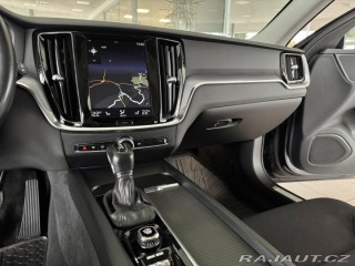 Volvo V60 D4 Aut*140kW*LED*KeyLess* 2019