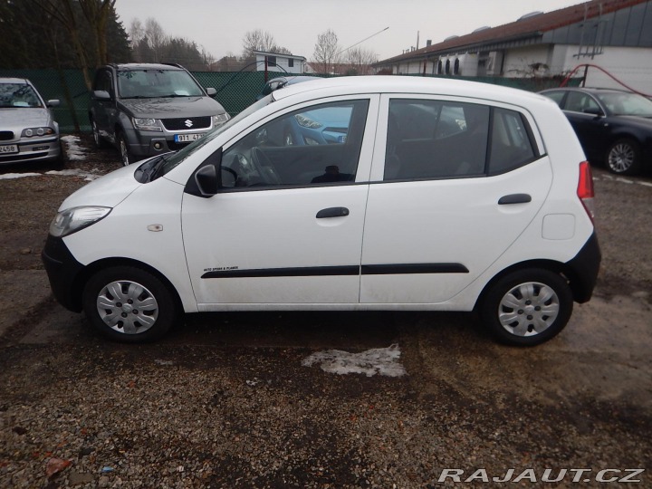 Hyundai i10 1.1i, SERVO 2010