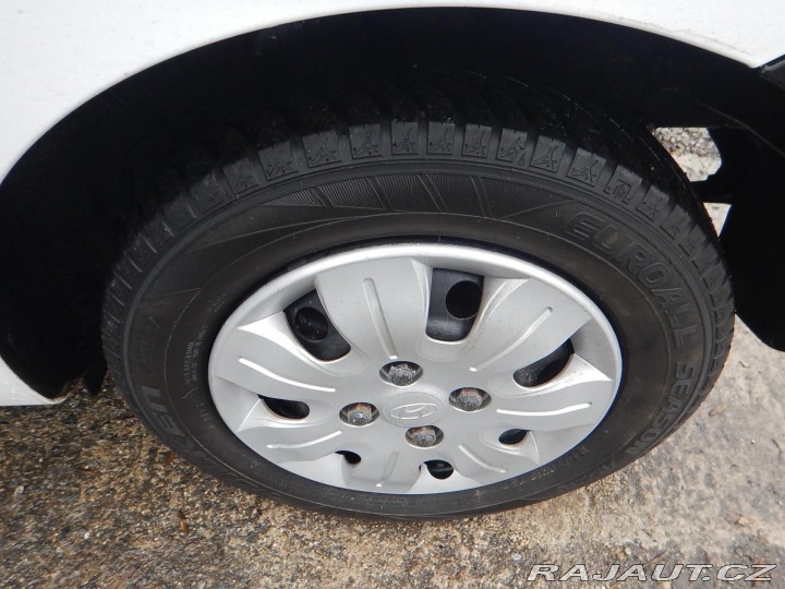 Hyundai i10 1.1i, SERVO 2010