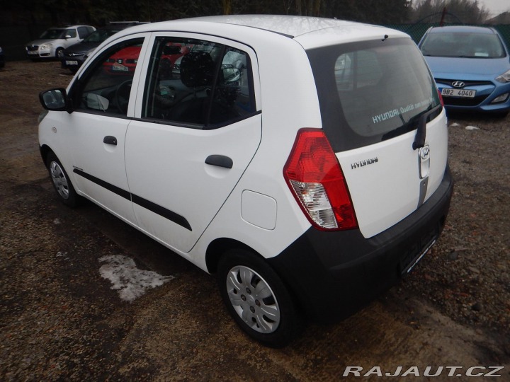 Hyundai i10 1.1i, SERVO 2010