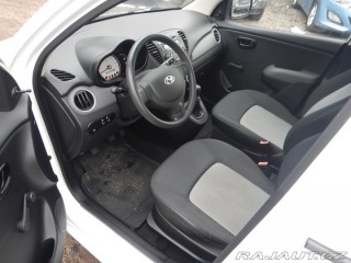 Hyundai i10 1.1i, SERVO 2010