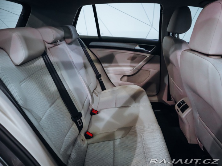 Volkswagen Golf 1.2 TSI 2016