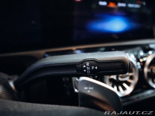 Mercedes-Benz A A 200 AMG 2022