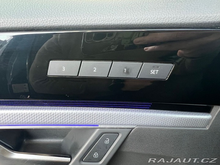 Volkswagen Touareg R-line  210kW Tažné 2020