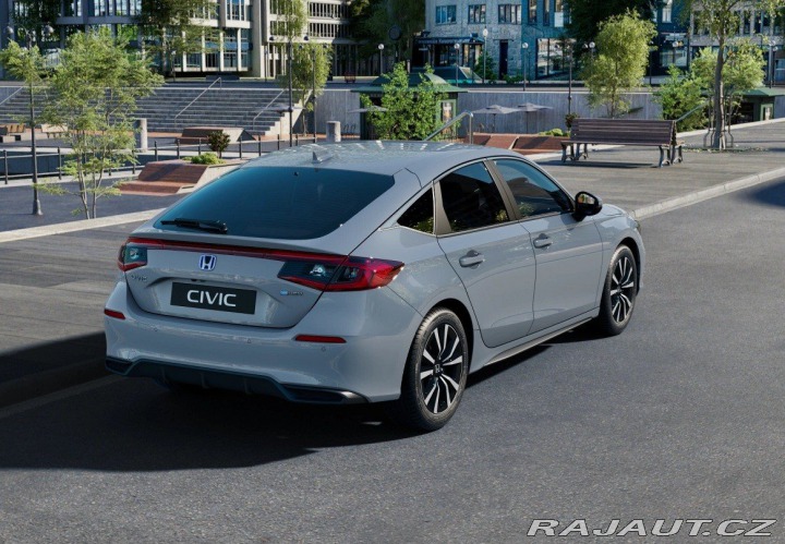 Honda Civic 2.0e:HEV Elegance Facelif 2026