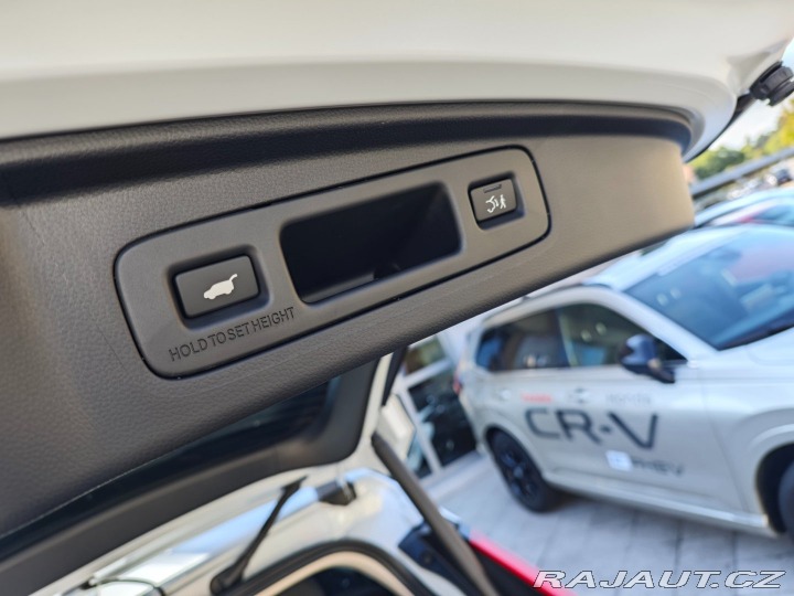 Honda CR-V 2.0 eHEV ADVANCE 4WD REZE 2025