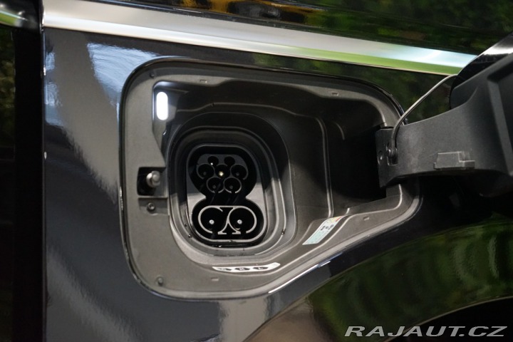 Volkswagen Multivan 1.5TSI*PHEV*4M*STYLE*DCC* 2026