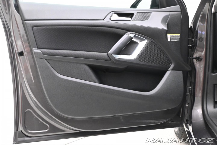 Peugeot 308 1,5 BlueHDI 96 kW Navi Zá 2020