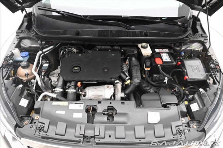 Peugeot 308 1,5 BlueHDI 96 kW Navi Zá 2020