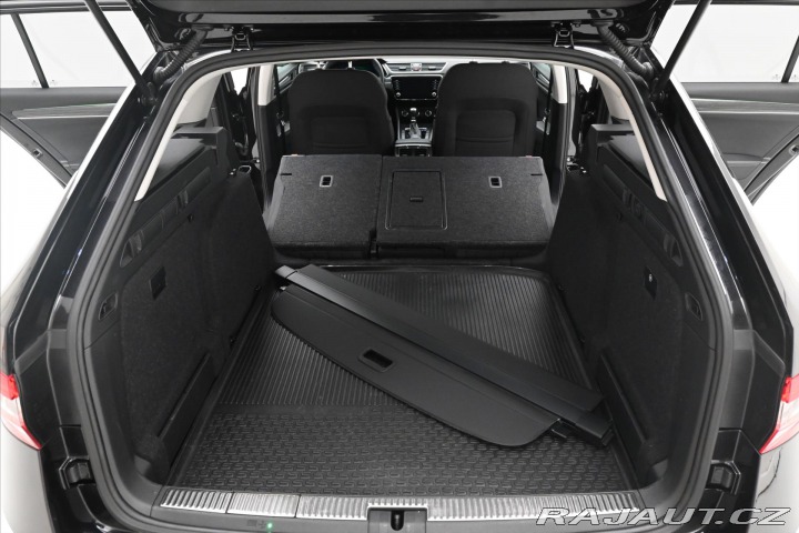 Škoda Superb 2,0 TDI 110 kW DSG Style 2023