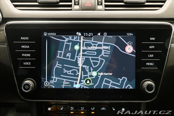 Škoda Superb 2,0 TDI 110 kW DSG Style 2023