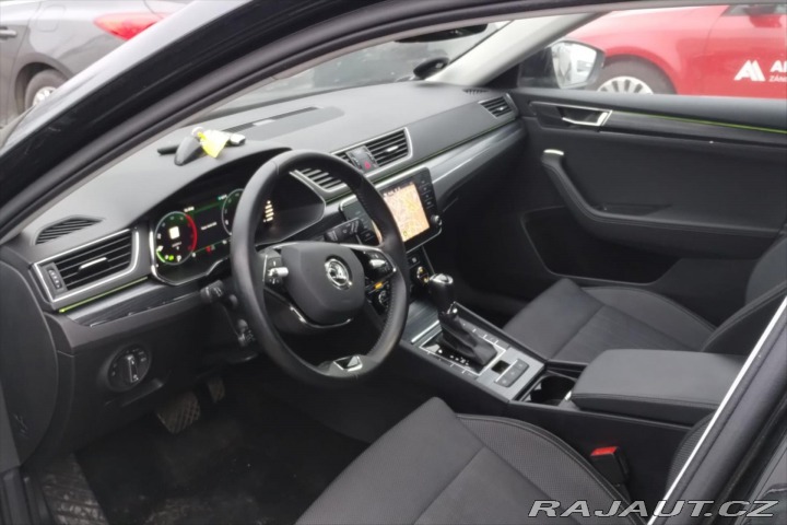 Škoda Superb 2,0 TDI 110 kW DSG Style 2023