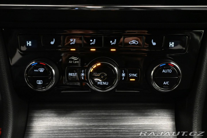 Škoda Superb 2,0 TDI 110 kW DSG Style 2023