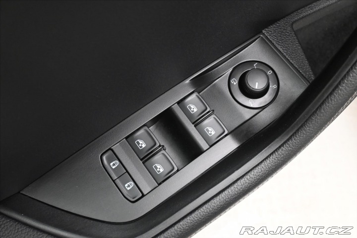 Škoda Superb 2,0 TDI 110 kW DSG Style 2023