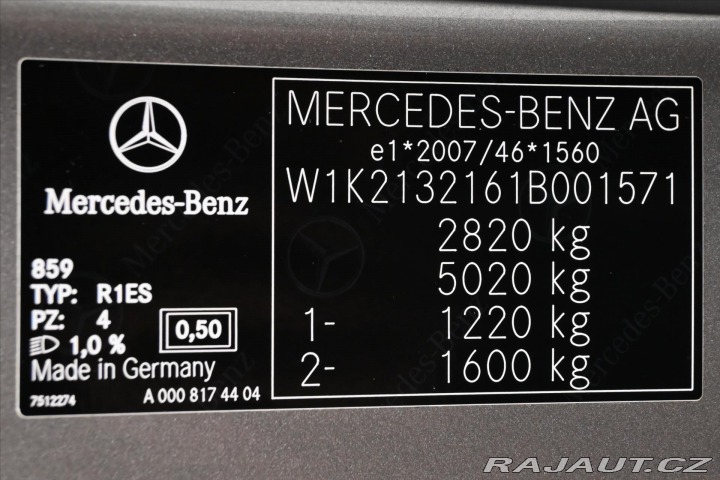 Mercedes-Benz E 2,0 300de 225 kW AMG Line 2021