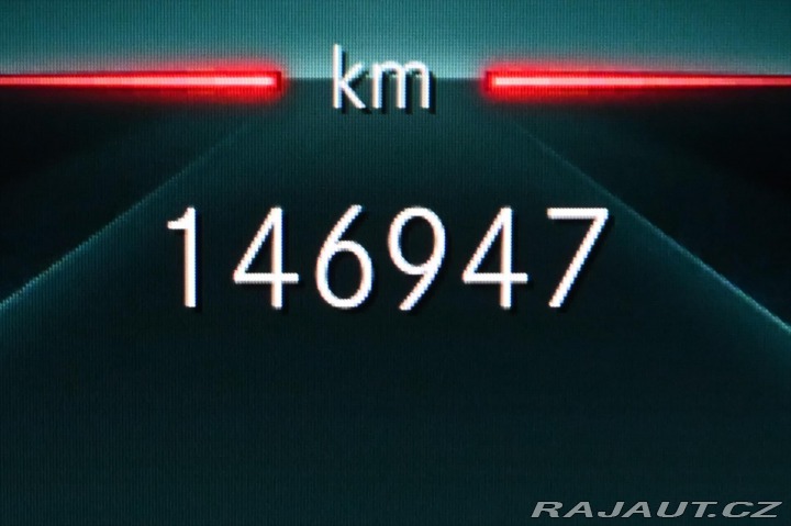 Mercedes-Benz E 2,0 300de 225 kW AMG Line 2021