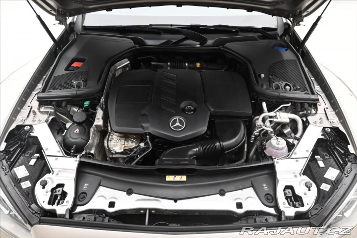 Mercedes-Benz E 2,0 300de 225 kW AMG Line 2021