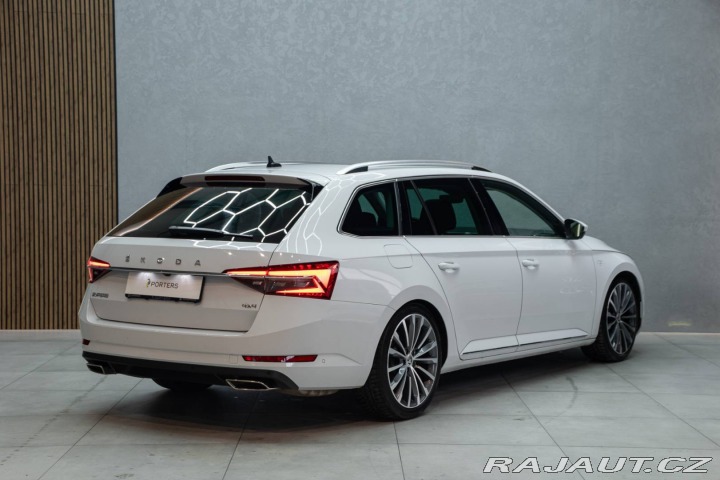 Škoda Superb Combi  2.0 TSI 272k Ambit 2019