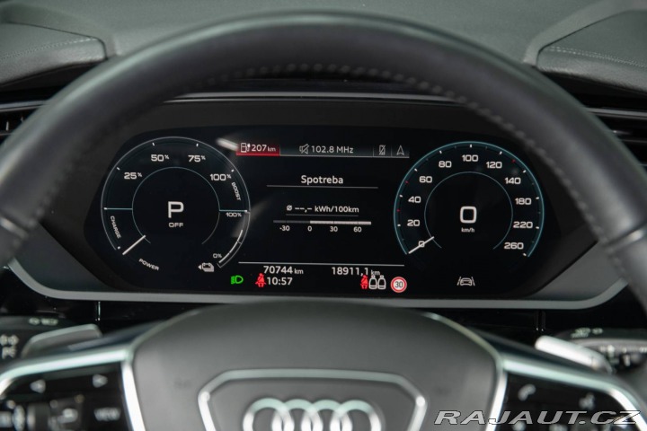 Audi e-tron 55 quattro Advanced 2020