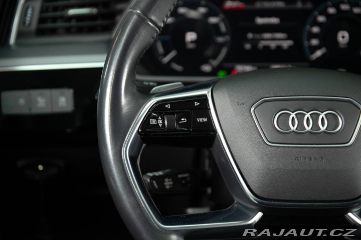 Audi e-tron 55 quattro Advanced 2020