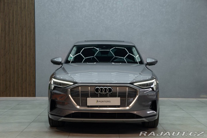 Audi e-tron 55 quattro Advanced 2020