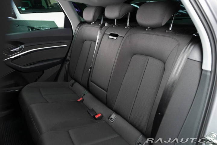 Audi e-tron 55 quattro Advanced 2020