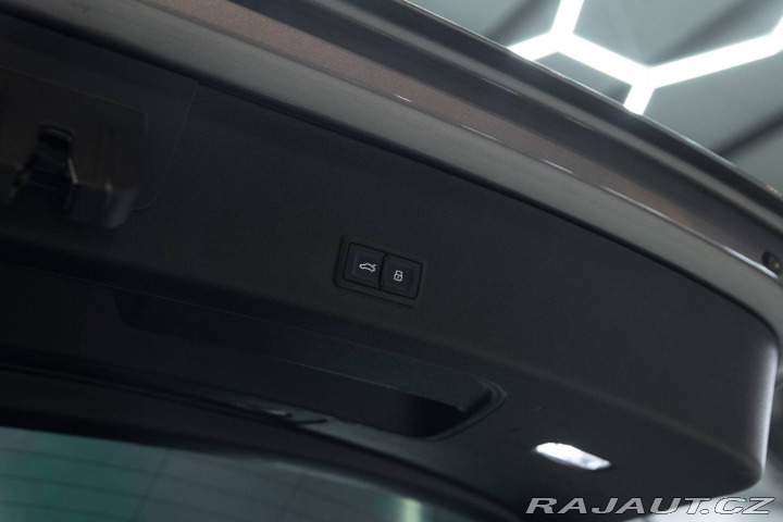 Audi e-tron 55 quattro Advanced 2020