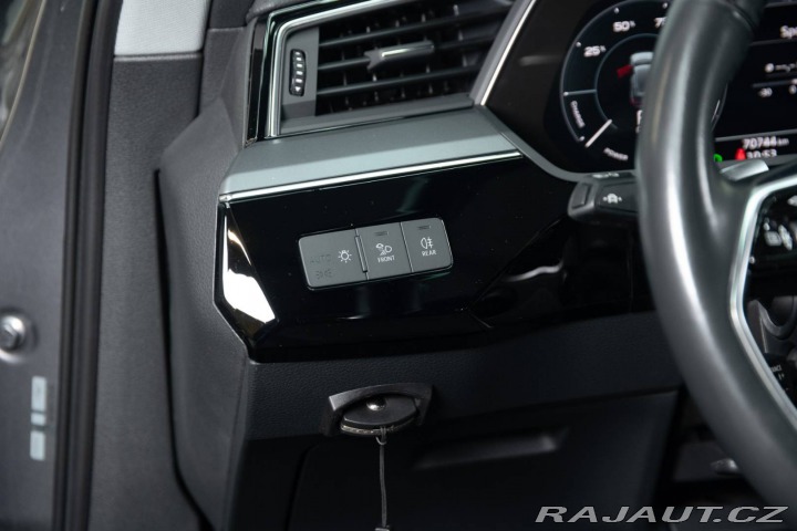 Audi e-tron 55 quattro Advanced 2020