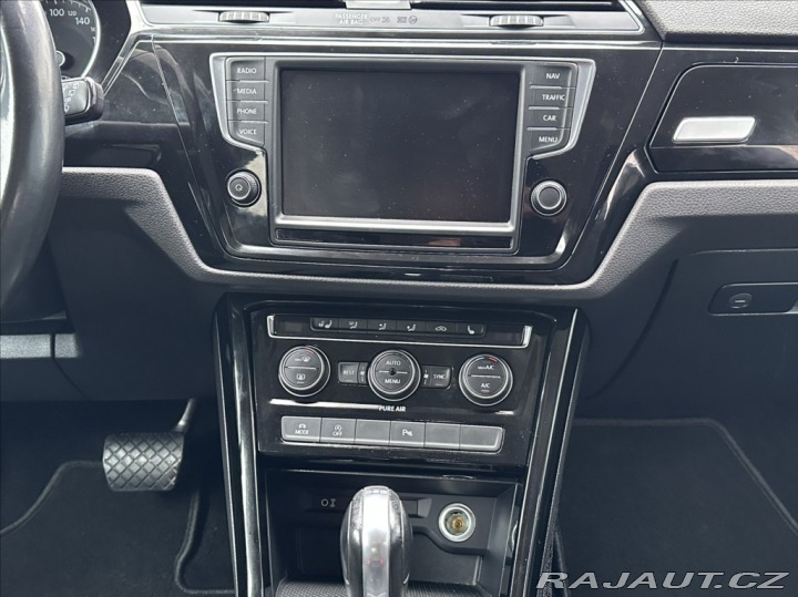 Volkswagen Touran 1,4 TSI 150PS Highline D 2015