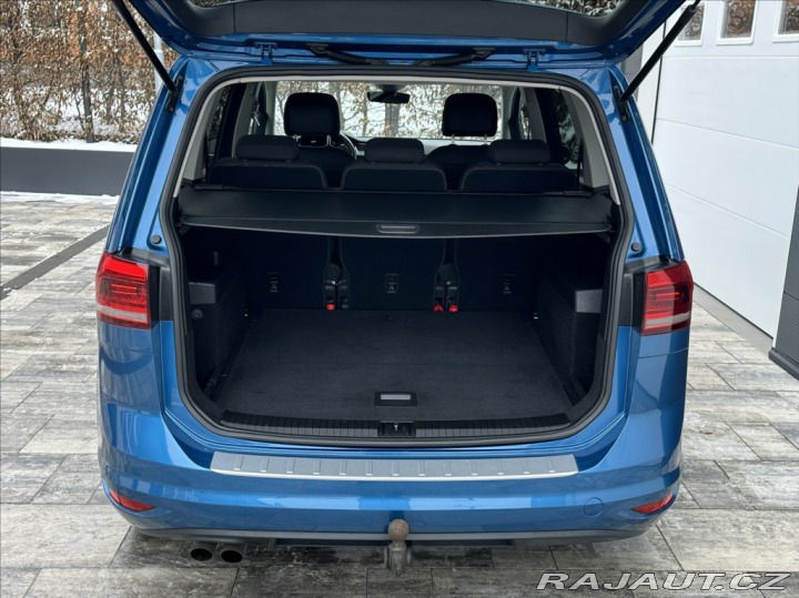 Volkswagen Touran 1,4 TSI 150PS Highline D 2015