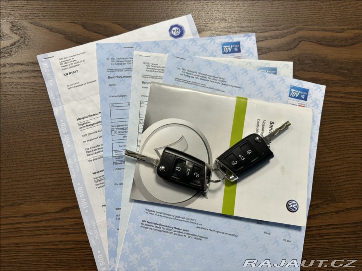 Volkswagen Touran 1,4 TSI 150PS Highline D 2015