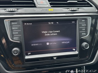 Volkswagen Touran 1,4 TSI 150PS Highline D 2015