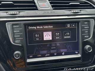 Volkswagen Touran 1,4 TSI 150PS Highline D 2015