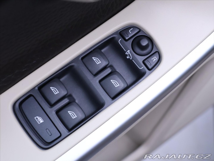 Volvo XC60 2,4 D3 120kW Aut. AWD Sum 2011