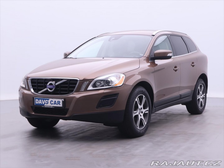 Volvo XC60 2,4 D3 120kW AWD AT Summu 2011