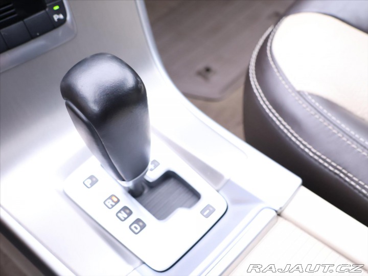 Volvo XC60 2,4 D3 120kW Aut. AWD Sum 2011