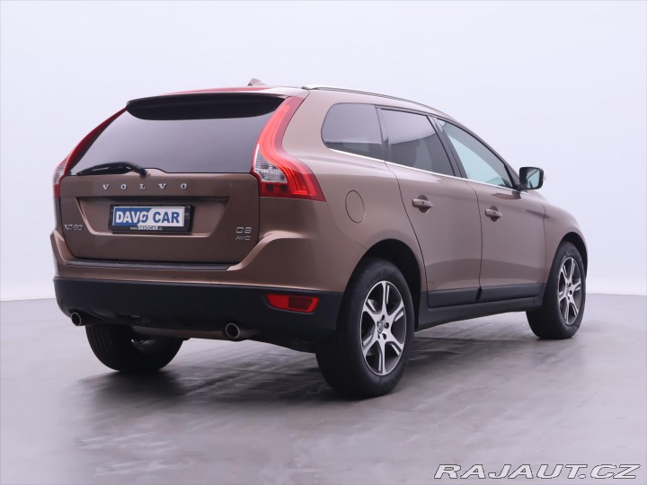 Volvo XC60 2,4 D3 120kW AWD AT Summu 2011