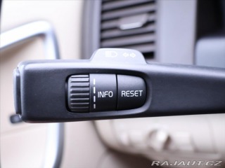 Volvo XC60 2,4 D3 120kW AWD AT Summu 2011