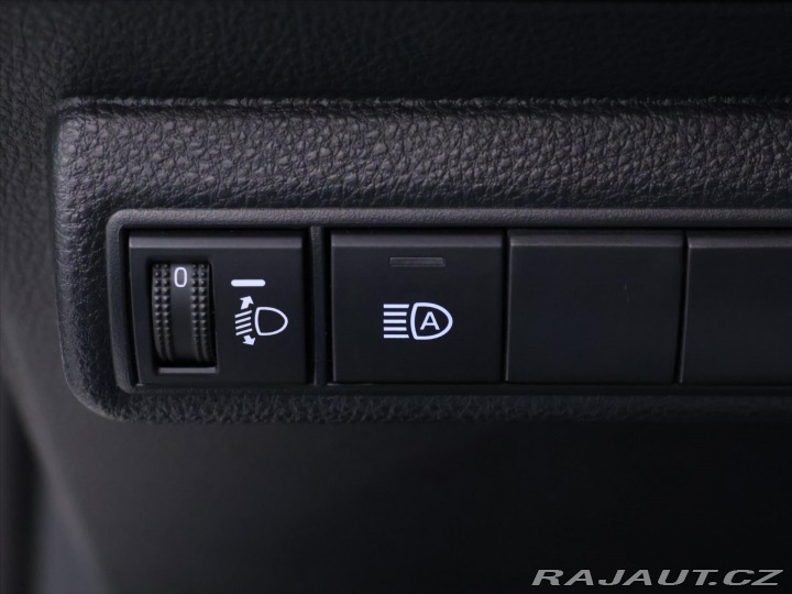 Toyota Corolla 1,5 VTi Aut. DPH CZ Comfo 2023