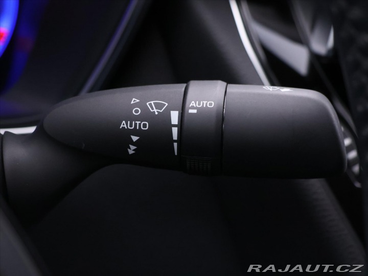 Toyota Corolla 1,5 VTi Aut. DPH CZ Comfo 2023