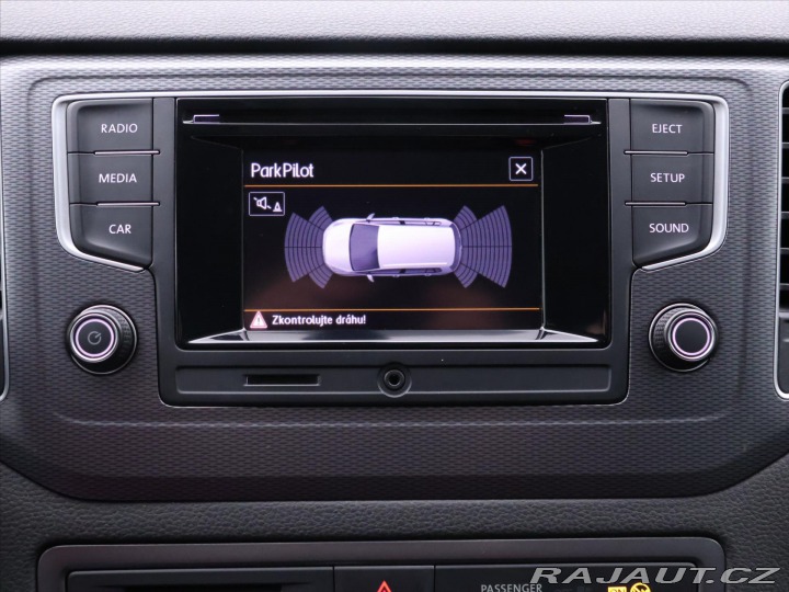 Volkswagen Ostatní modely 1,2 TSI 63kW Lounge 1.Maj 2015