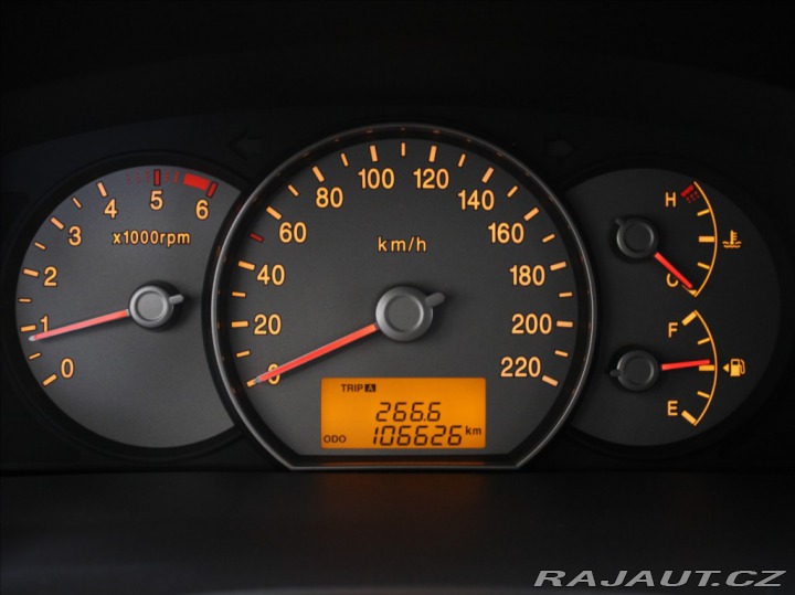 Kia Carens 2,0 CRDi 106tkm. 7 míst 1 2006