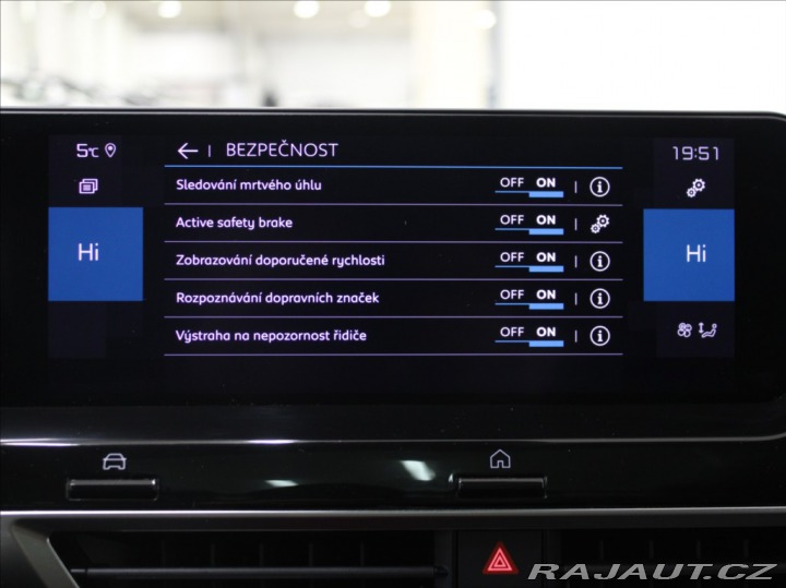 Citroën C4 1,2 PT 96kW AT Shine Pano 2023