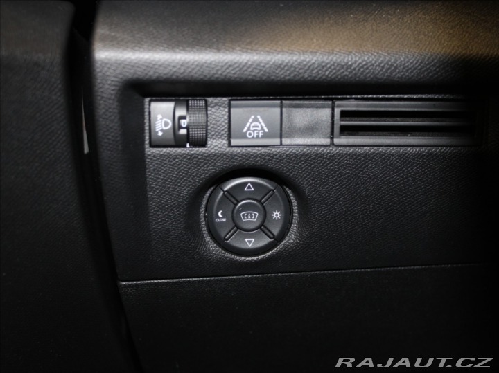 Citroën C4 1,2 PT 96kW AT Shine Pano 2023