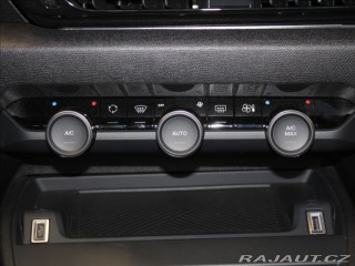 Citroën C4 1,2 PT 96kW AT Max 30tkm. 2024