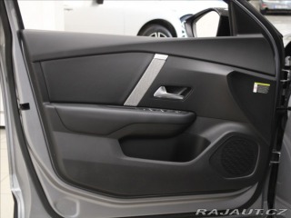 Citroën C4 1,2 PT 96kW AT Max 30tkm. 2024