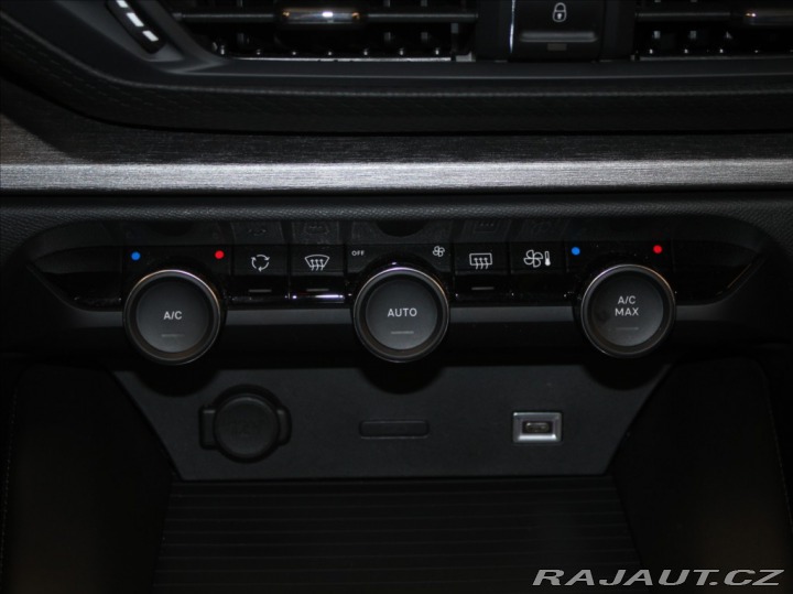 Citroën Ostatní modely C5 X 1,2 PT 96kW AT Feel 46tkm 2023